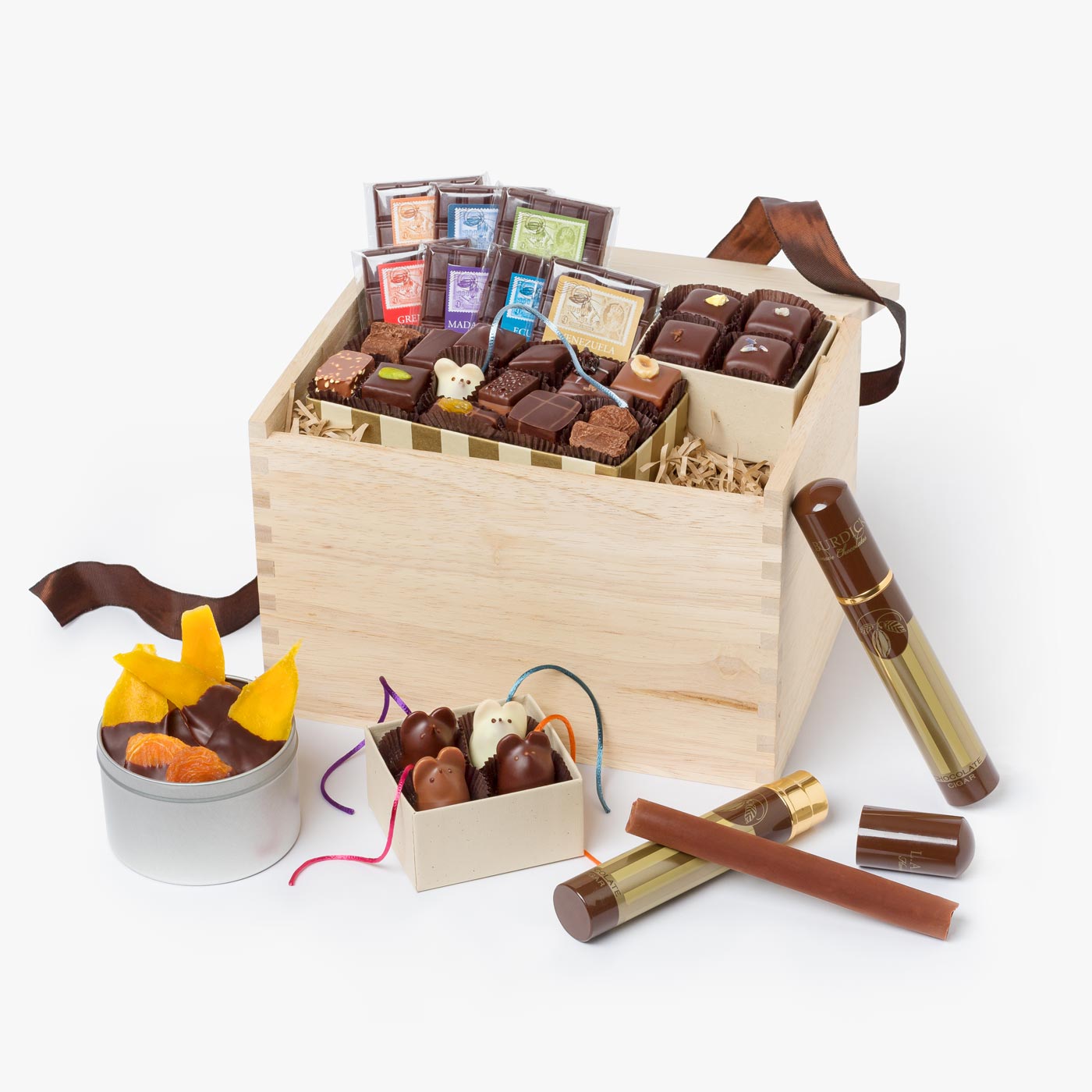 Chocolate Connoisseur's gift box. Made for chocolate lovers, this unique gift box is perfect for expressing gratitude.
